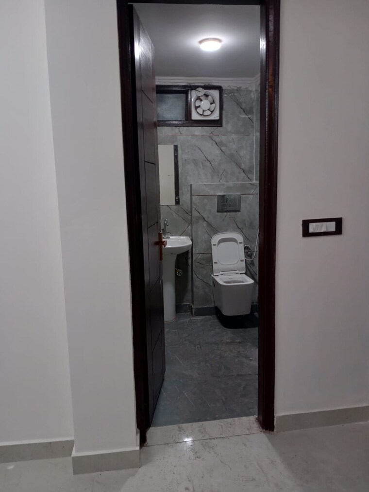 undefined, govindpuri 3 Bedroom 920 Sq.Ft. Builder Floor In Govindpuri Delhi 9051130