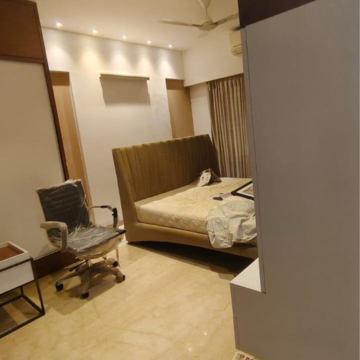 Team Area in 2 BHK Apartment at Juhu Vishal CHS, Airport Area Juhu – for Rent