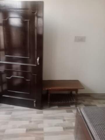 Furnished Amenities in 2 BHK Builder Floor at Huda Sector 11 – for Rent