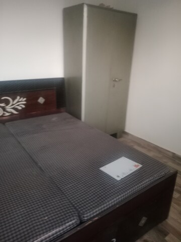 Room in 2 BHK Builder Floor at Huda Sector 11 – for Rent