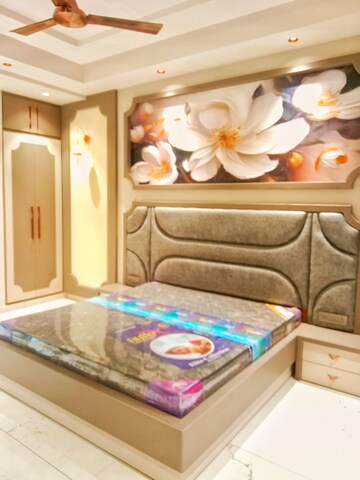 Bedroom in 5 BHK Independent House at Vaishali Nagar – for Sale