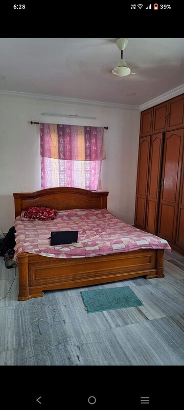 Bedroom in 2 BHK Apartment at Begumpet – for Rent