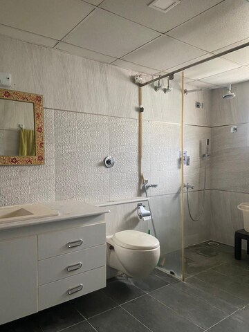 Bathroom in 4 BHK Villa at Global Golden Pearl, Attibele – for Rent