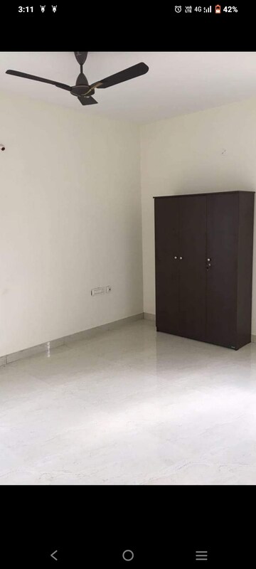 2 BHK Apartment For Rent in Begumpet