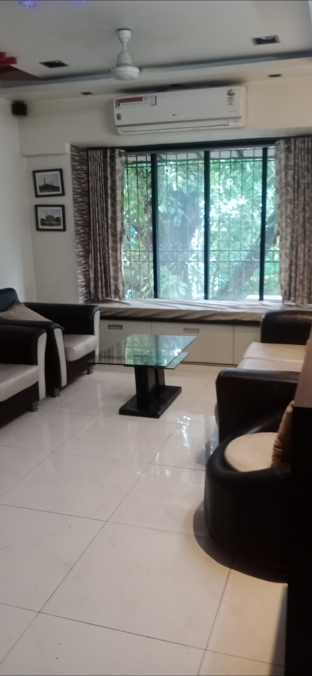 2 BHK Apartment For Rent in Kores Nakshatra