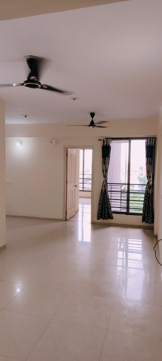 2 BHK Apartment For Sale in Yash Pinnacle