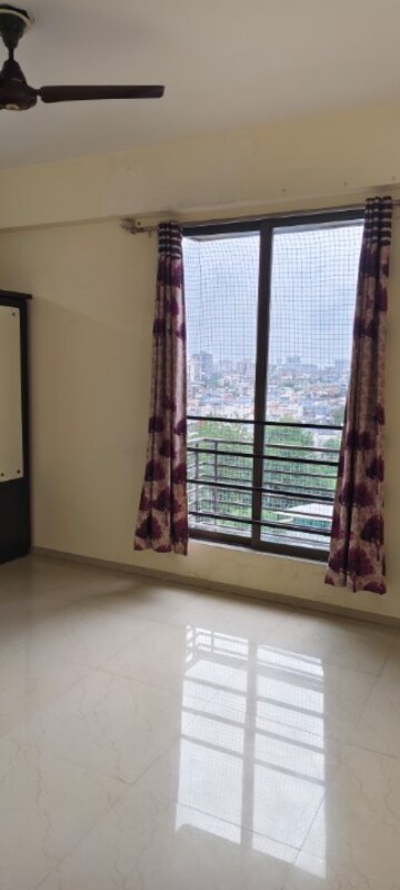 Room in 2 BHK Apartment at Yash Pinnacle, Paldi – for Sale