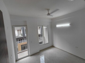 3 BHK Apartment For Rent in Smart World Orchard, Sector 61