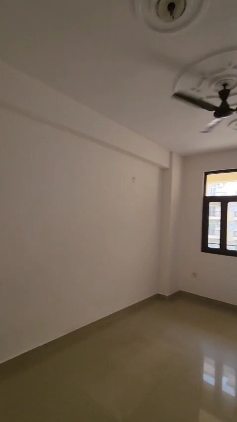 Room, skytech-merion-residency-1 3 Bedroom 1530 Sq.Ft. Apartment In Sain Vihar Ghaziabad 9051217