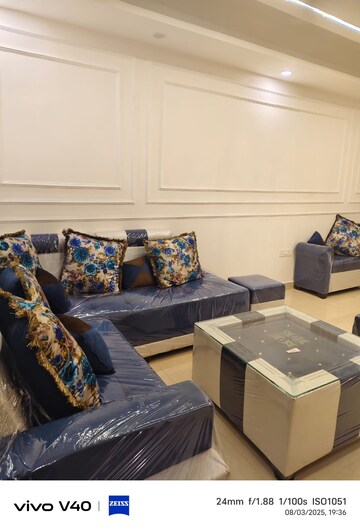 Bedroom in 3 BHK Apartment at Jaypee Green Wish Town Plots, Sector 128 – for Rent