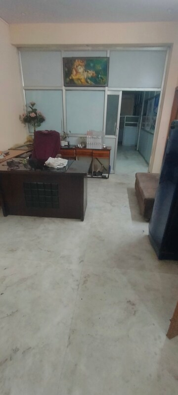 Living Room in  Office Space at Gomti Nagar – for Rent