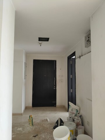 Furnished Amenities in 4 BHK Apartment at TGB Meghdutam, Sector 50 – for Rent