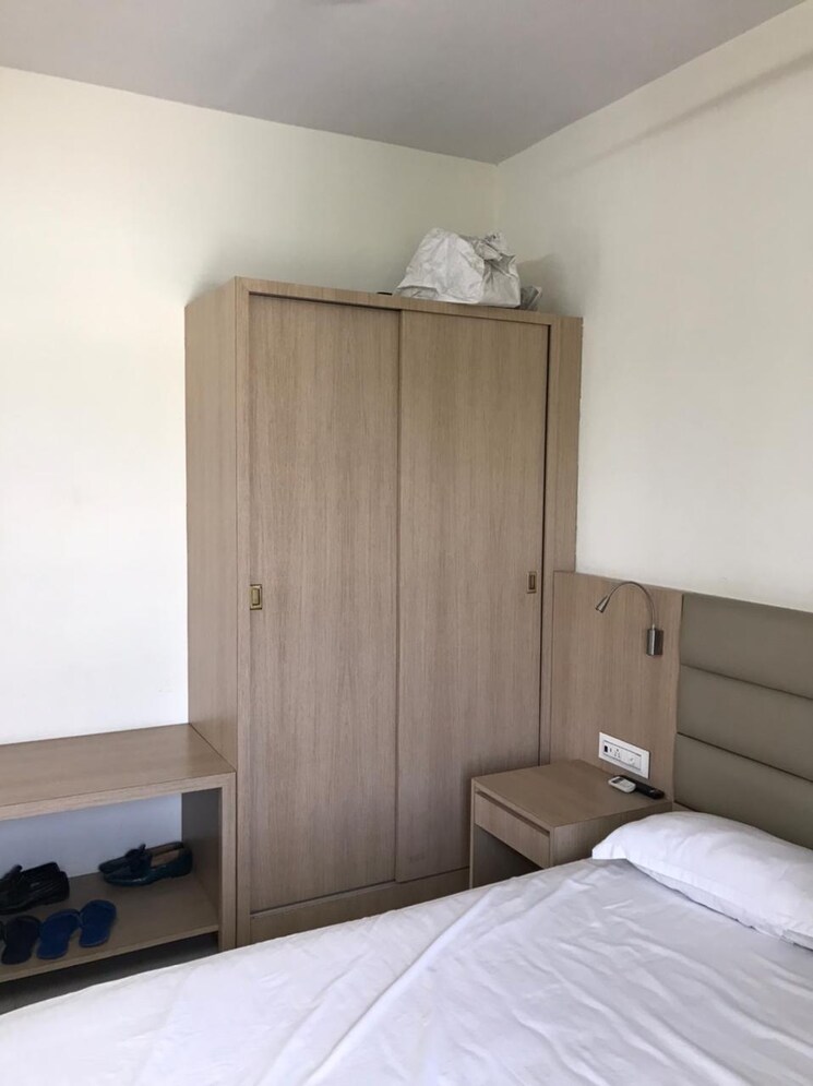 Bedroom, k-raheja-heights 1 Bedroom 500 Sq.Ft. Apartment In Malad East Mumbai 9051254