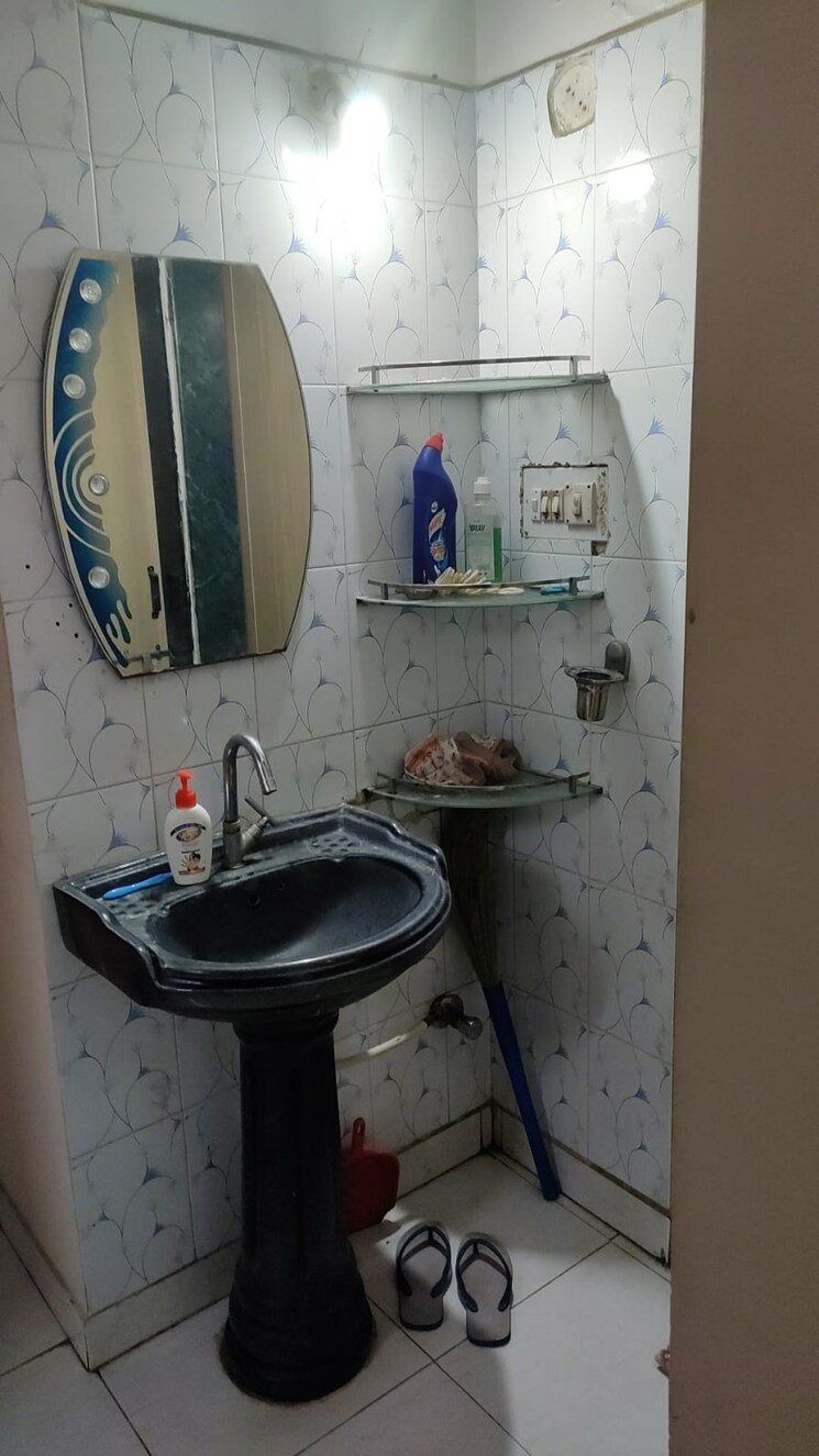 Team Area, rupali-heights-dahanukar-colony 1 Bedroom 500 Sq.Ft. Apartment In Kothrud Pune 9051280