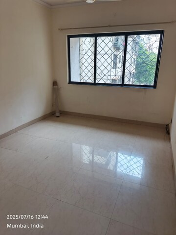 1 BHK Apartment For Sale in Je And Vee Om Trimurti, Malad East