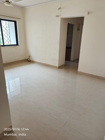 Room in 1 BHK Apartment at Je And Vee Om Trimurti, Malad East – for Sale