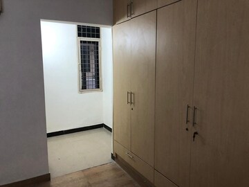 Room in 4 BHK Independent House at Palam Vihar – for Rent