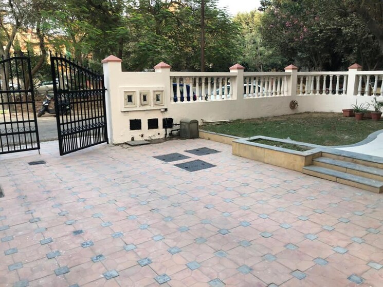 Exterior View, palam vihar 4 Bedroom 422 Sq.Yd. Independent House In Palam Vihar Gurgaon 9051301