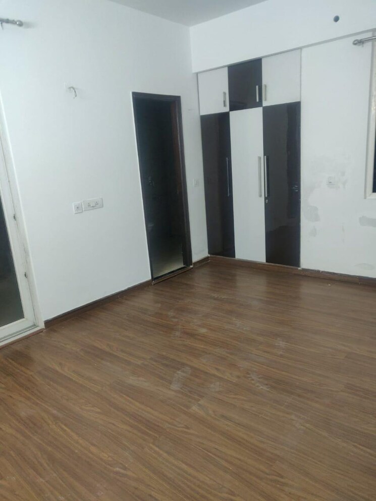 Room, sikka-karnam-greens 2 Bedroom 950 Sq.Ft. Apartment In Sector 143b Noida 9051313
