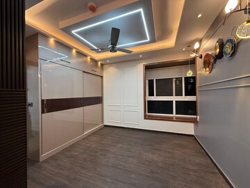 Room in 2 BHK Apartment at Bhartiya Nikoo Homes Phase 2, Thanisandra Main Road – for Sale