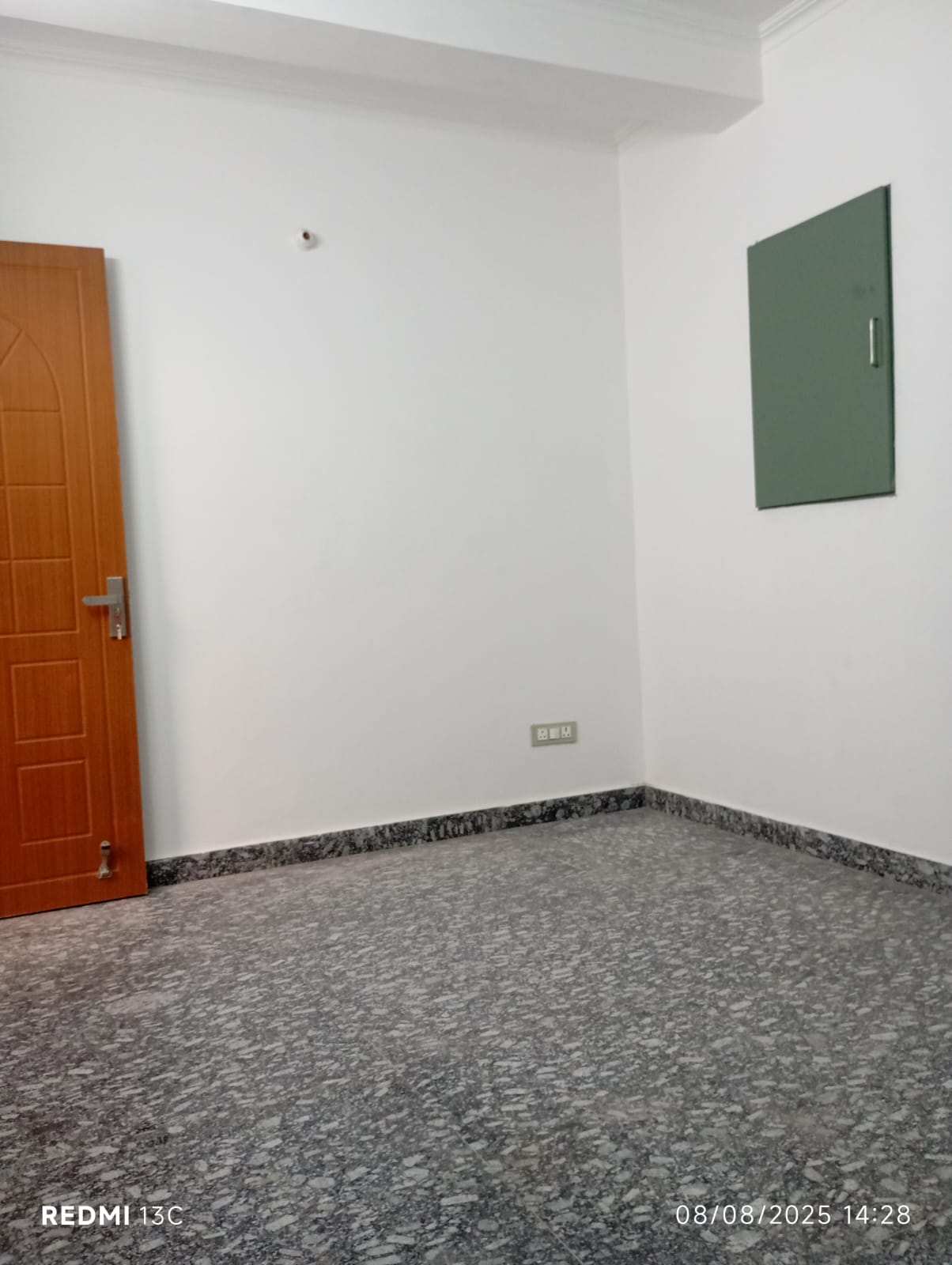 1 BHK + Extra Room Builder Floor For Rent in Esteem Complex