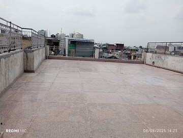 Parking in 1 BHK Builder Floor at Esteem Complex, Savitri Nagar – for Rent