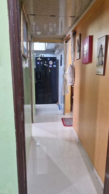 Master Bedroom in 1 BHK Apartment at Deepak Daffodils, Andheri East – for Rent