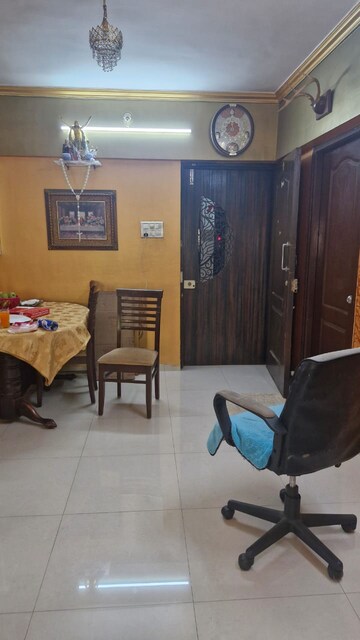 Living Room in 1 BHK Apartment at Deepak Daffodils, Andheri East – for Rent