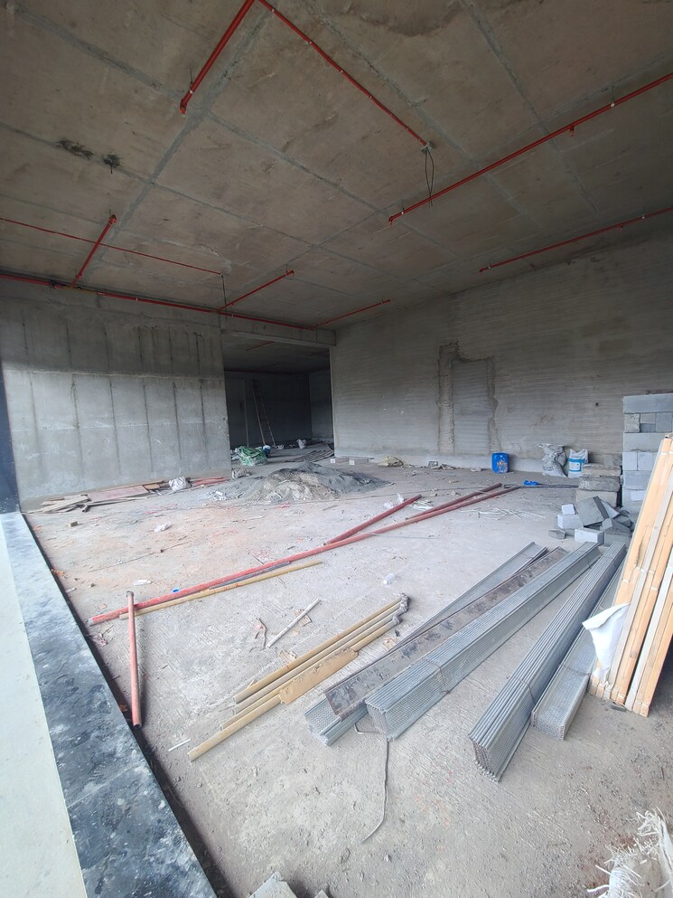 Balcony, innovision-the-midtown Commercial Shop 550 Sq.Ft. In Nalasopara West Palghar 9051383