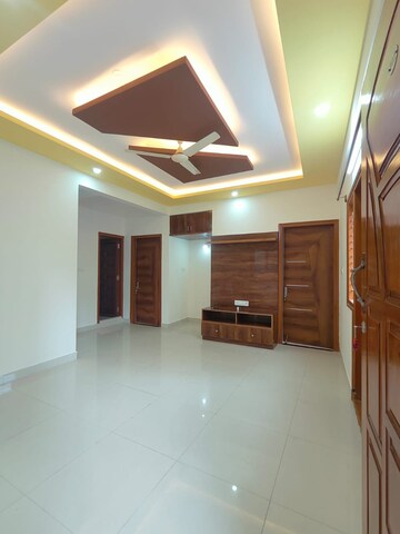 Room in 2 BHK Builder Floor at Iti Layout – for Rent