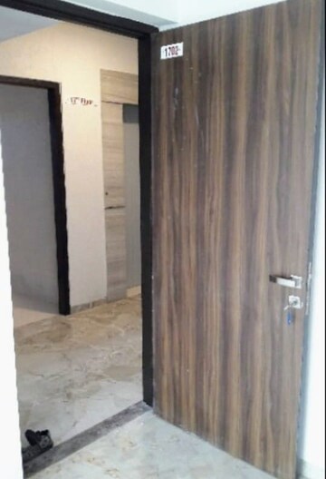 Building Lobby in 2 BHK Apartment at Je And Vee Om Trimurti, Malad East – for Rent