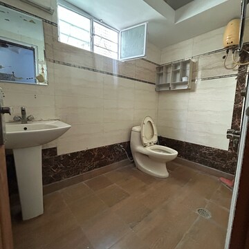 Attached Bathroom in 1 BHK Builder Floor at South Extension I – for Rent