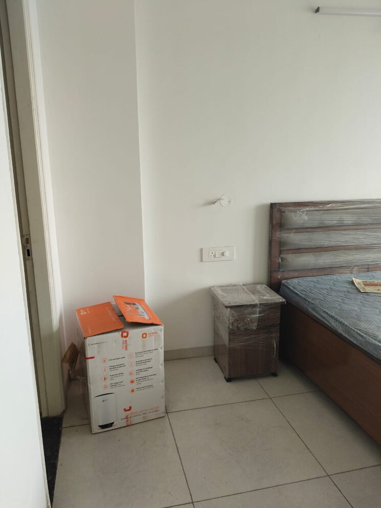 Bathroom, sushma-valencia 3 Bedroom 1800 Sq.Ft. Apartment In International Airport Road Zirakpur 9051444