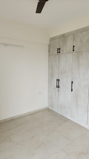 Room in 2 BHK Apartment at Smart World Gems, Sector 89 – for Rent