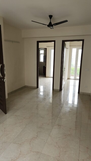 Room in 2 BHK Apartment at Smart World Gems, Sector 89 – for Rent