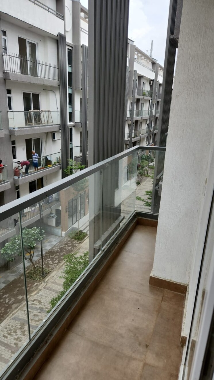 Balcony, smart-world-gems 2 Bedroom 1105 Sq.Ft. Apartment In Sector 89 Gurgaon 9051443