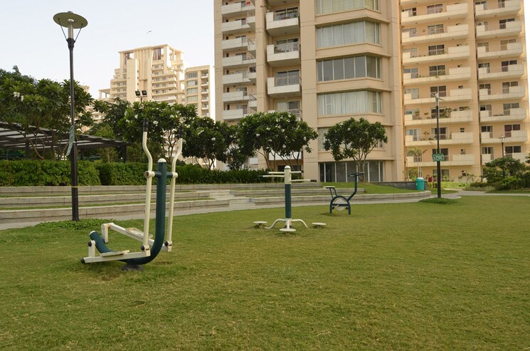 Garden, bestech-park-view-spa 3.5 Bedroom 2470 Sq.Ft. Apartment In Sector 47 Gurgaon 9051408