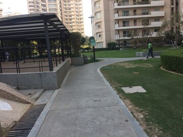 Balcony in 3.5 BHK Apartment at Bestech Park View Spa, Sector 47 – for Rent