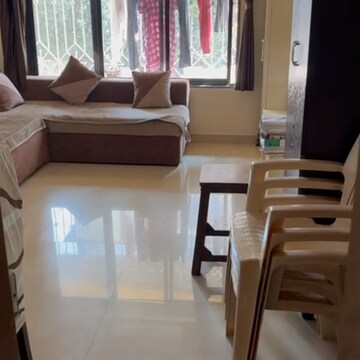 2 BHK Apartment For Sale in Kandivali East