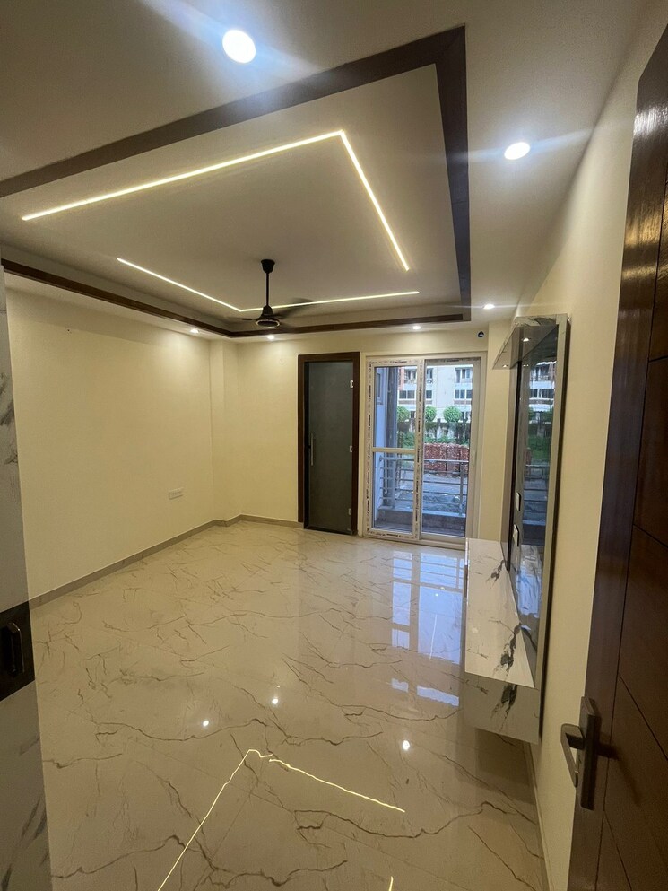 Kitchen, gms road 4 Bedroom 2100 Sq.Ft. Builder Floor In Gms Road Dehradun 9051502