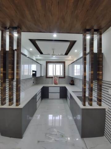 Building Lobby in 3 BHK Builder Floor at Gms Road – for Rent