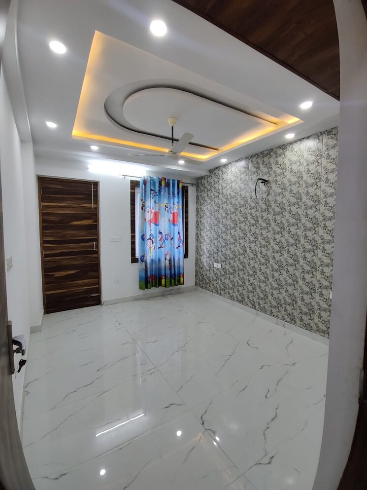 Bathroom, gms road 3 Bedroom 1800 Sq.Ft. Builder Floor In Gms Road Dehradun 9051507