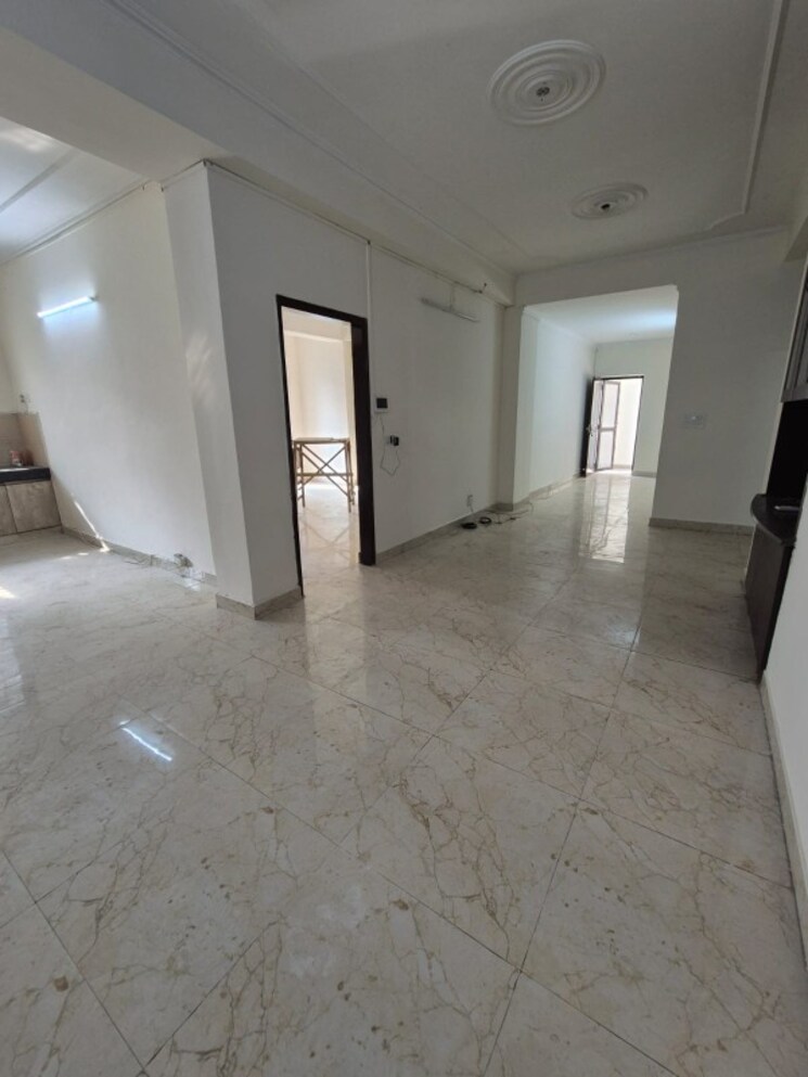 Room, sector 10a 2 Bedroom 1145 Sq.Ft. Independent House In Sector 10a Gurgaon 9051510