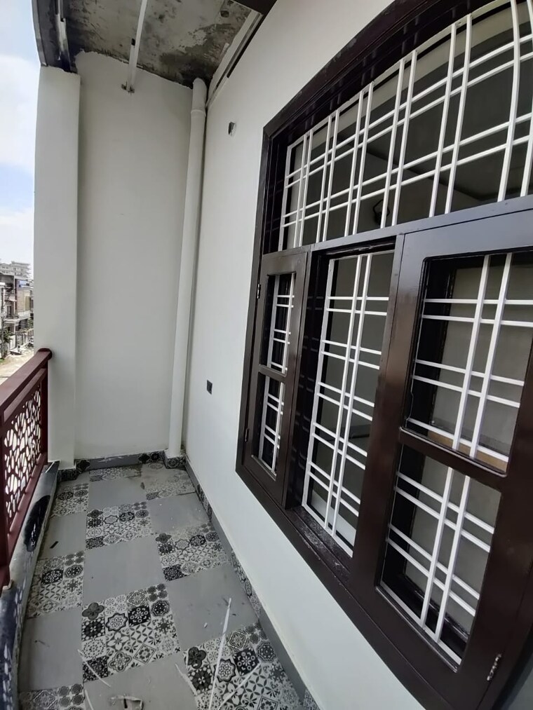 Balcony, gms road 3 Bedroom 101 Sq.Yd. Independent House In Gms Road Dehradun 9051517