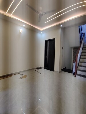 Room in 3 BHK Independent House at Gms Road – for Sale