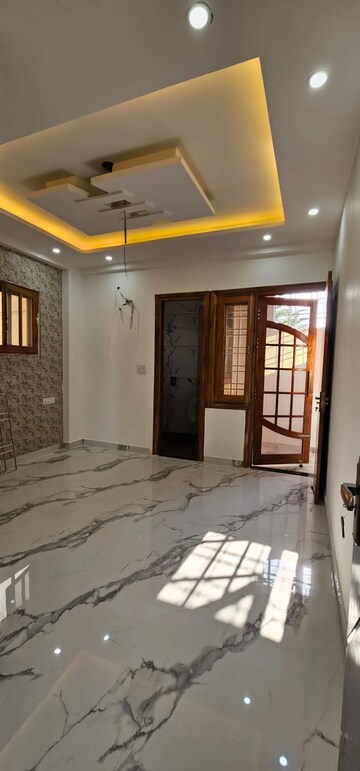 4 BHK Builder Floor For Rent in Gms Road