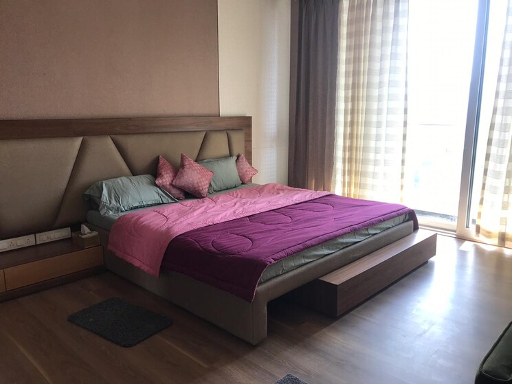 Bedroom, windsor-grande-residences 4 Bedroom 4500 Sq.Ft. Apartment In Andheri West Mumbai 9051523