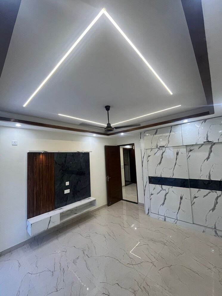 Kitchen, gms road 4 Bedroom 2300 Sq.Ft. Builder Floor In Gms Road Dehradun 9051528