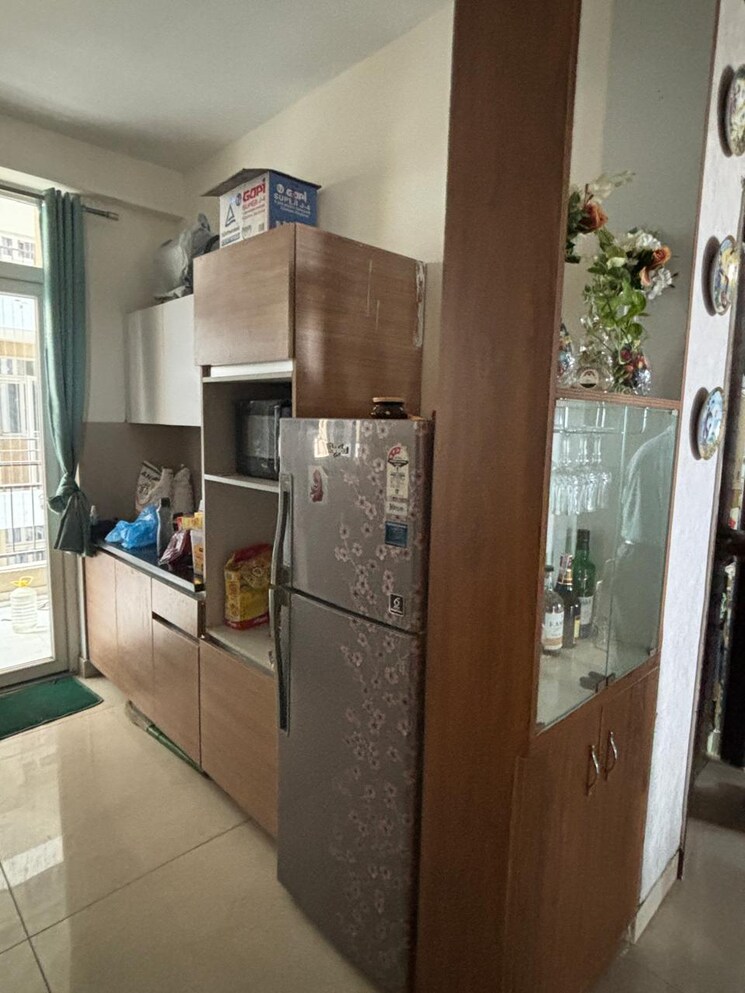 Kitchen, maya-green-lotus-saksham 4 Bedroom 1950 Sq.Ft. Apartment In International Airport Road Zirakpur 9051534