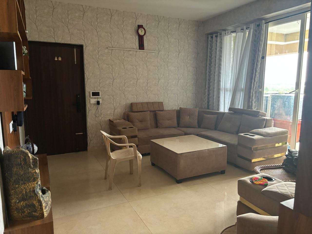 4 BHK + Pooja Room,Servant Room Apartment For Rent in Maya Green Lotus Saksham
